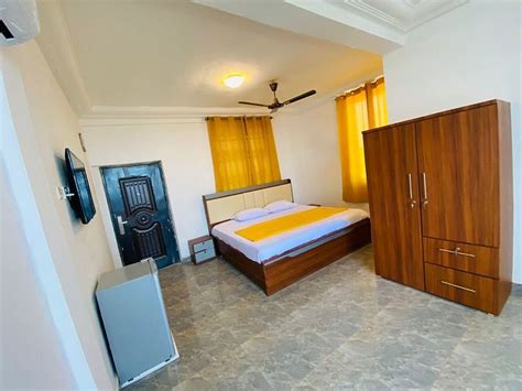 54 Agona Swedru Hotels .